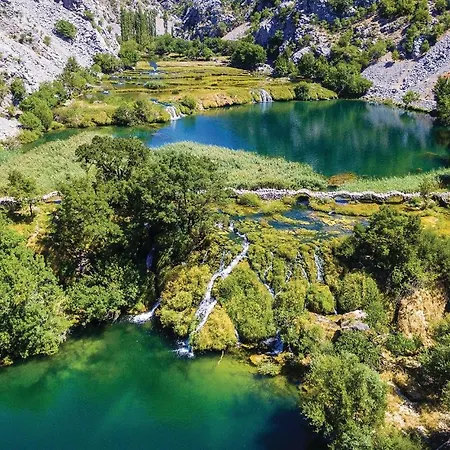 아파트 Stunning In Karin Gornji *