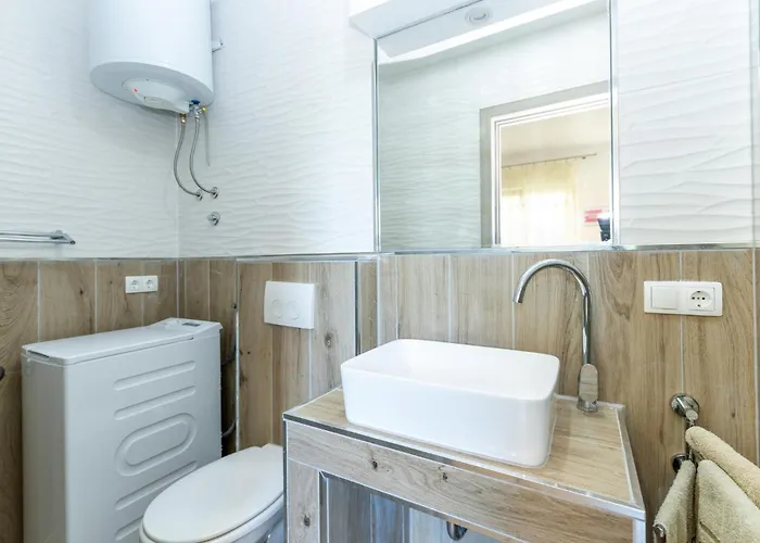 Apartman Stunning In Karin Gornji *